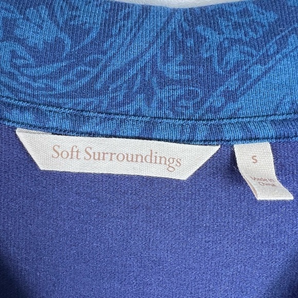 SOFT SURROUNDINGS Blue V-Neck Tunic - Picture 3 of 8